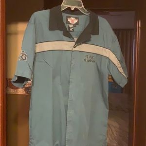 Large mens button down Harley Davidson shirt